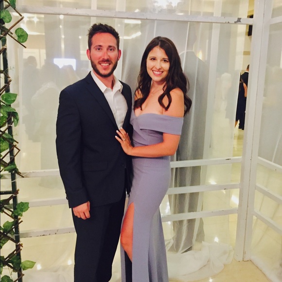 Meet your Posher, Laura - Picture 1 of 1